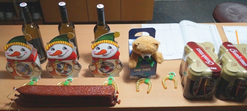 2025-10-30 Vojkov, ceny pro naše hráčky a hráče