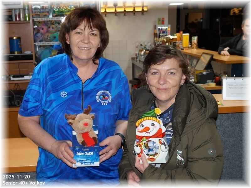 2025-11-20 Vojkov, nejlepší žena turnaje a cena útěchy